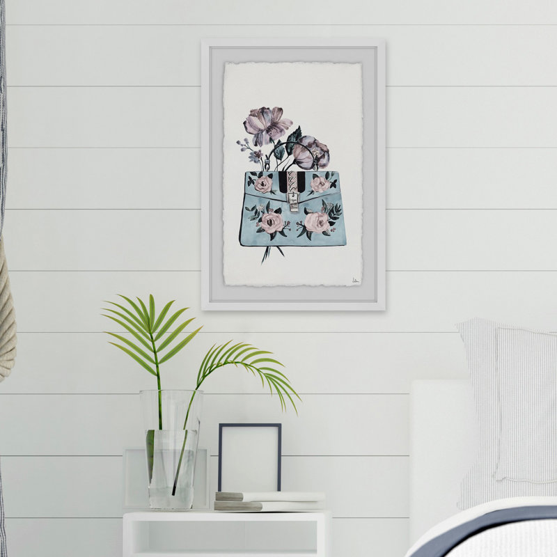 Too Elegant par Julia Posokhova - reproduction de cadre photo, H 12 po x l 8 po x P 1,5 po