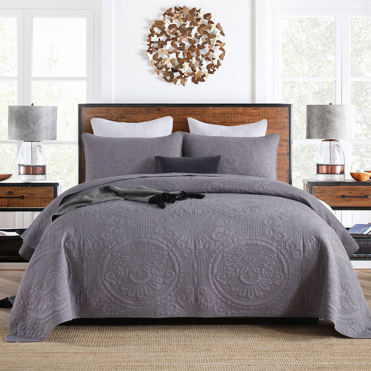 Basics Ultra-Soft Lightweight Microfiber Reversible Comforter  3-Piece Bedding Set, King, Gray Medallion