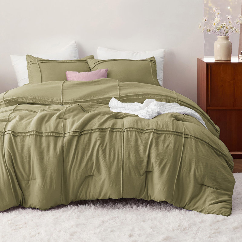 Bedsure Prewashed Pinch Pleat Bedding Sets, Full Comforter + 3 Additional Pieces, Olive Green