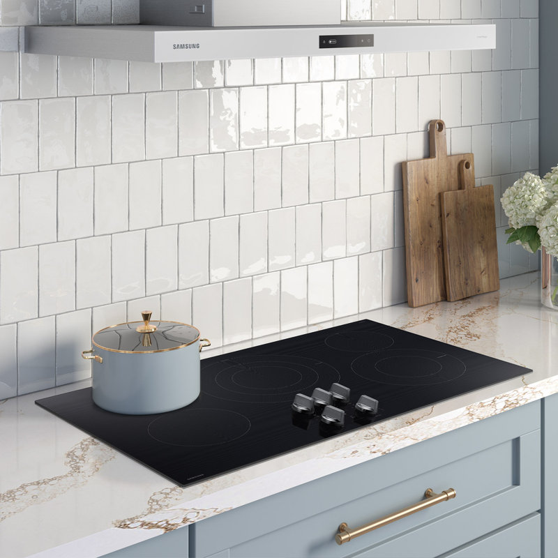 Sasmung 36" Electric ENERGY STAR Certified Cooktop with Illuminated Knobs and Wi-Fi