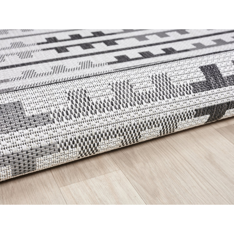 Toniana Power Loomed Polypropylene Indoor/Outdoor Rug, 3'3x5', Gray