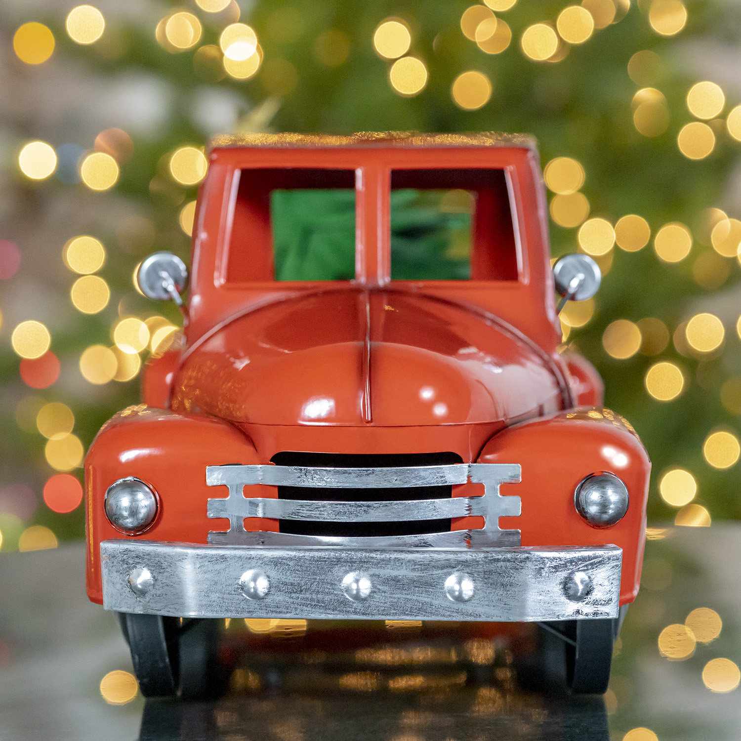 Holiday Accent, Red