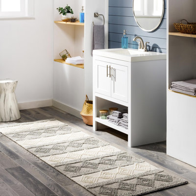 Latrissa Geometric Indoor Rug