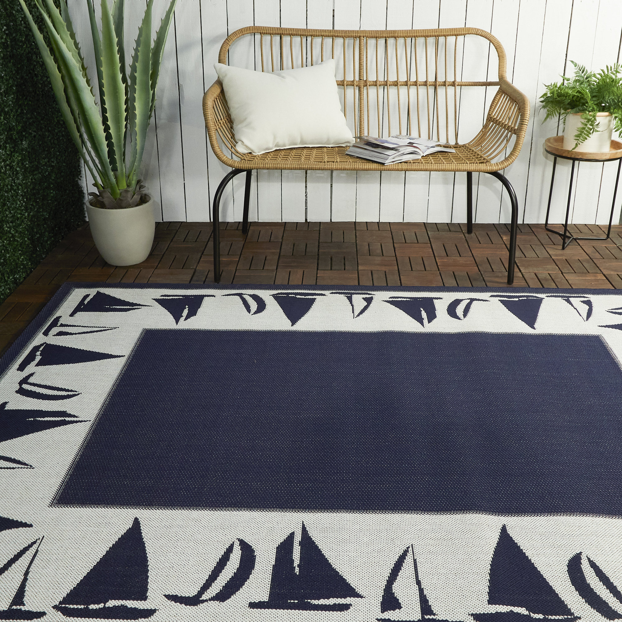 Breakwater Bay Hoggan Navy Blue Indoor / Outdoor Area Rug & Reviews ...