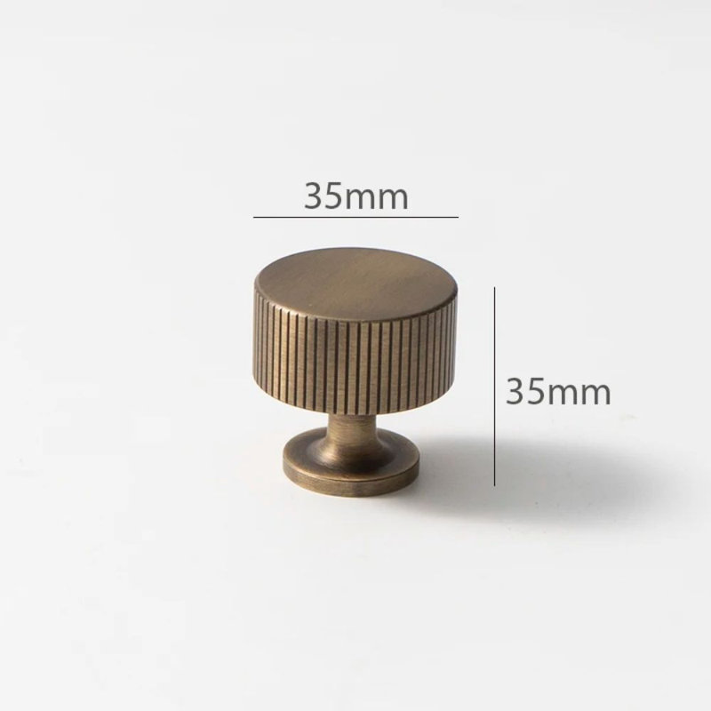Poignée ronde en laiton massif, 1.38"