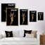 Gros plan sur une girafe sur fond noir-1102965945-1102965949