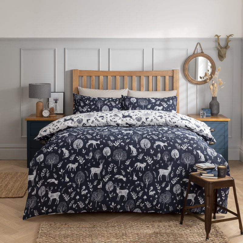 Petersburg Polyester Animal Print Duvet Cover Set with Pillowcases, Super King - 2 Standard Pillowcases, Navy