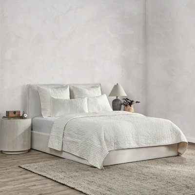Bari 4-Piece Velvet Rayon Quilt Set