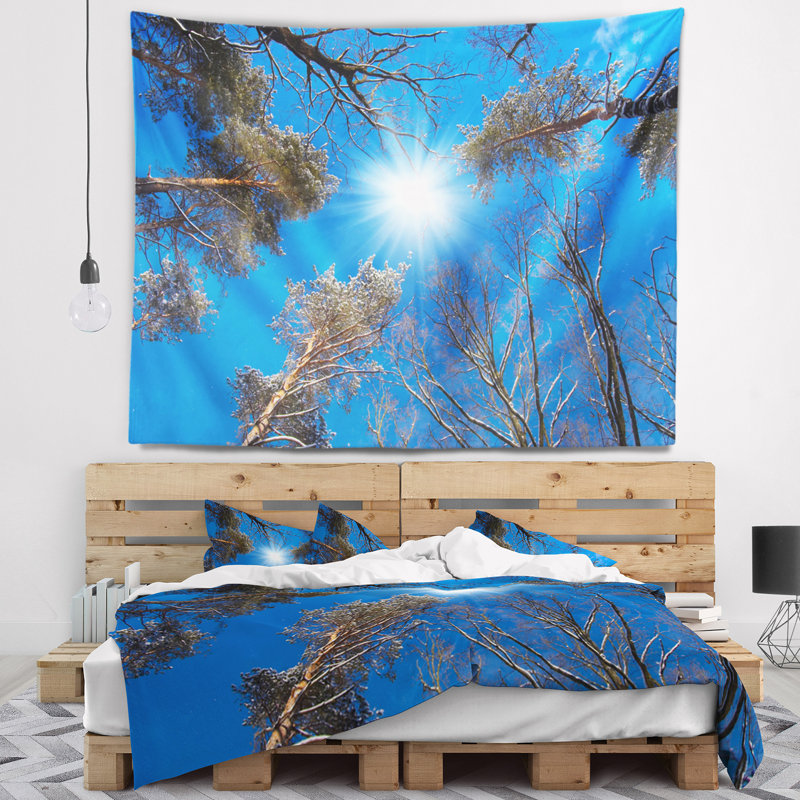 Tapisserie circulaire forêt au soleil, H 32 po x l 39 po