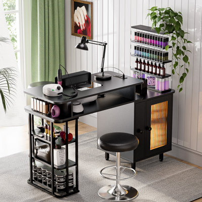 Table manucure Cody II avec lumières RVB, longueur réglable, station de rangement et de charge