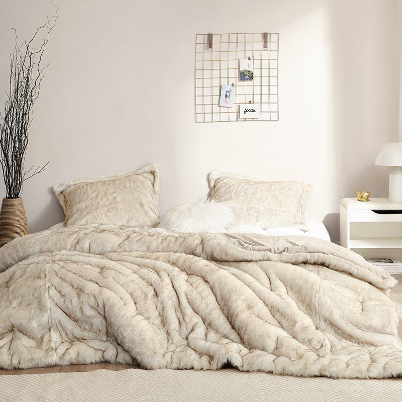Baffle Box Stitch Comforter Set, Queen Comforter + 2 Standard Shams