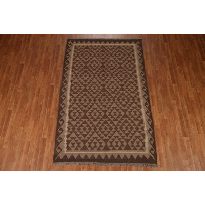 Tapis géométrique à motif oriental kilim 5 x 8