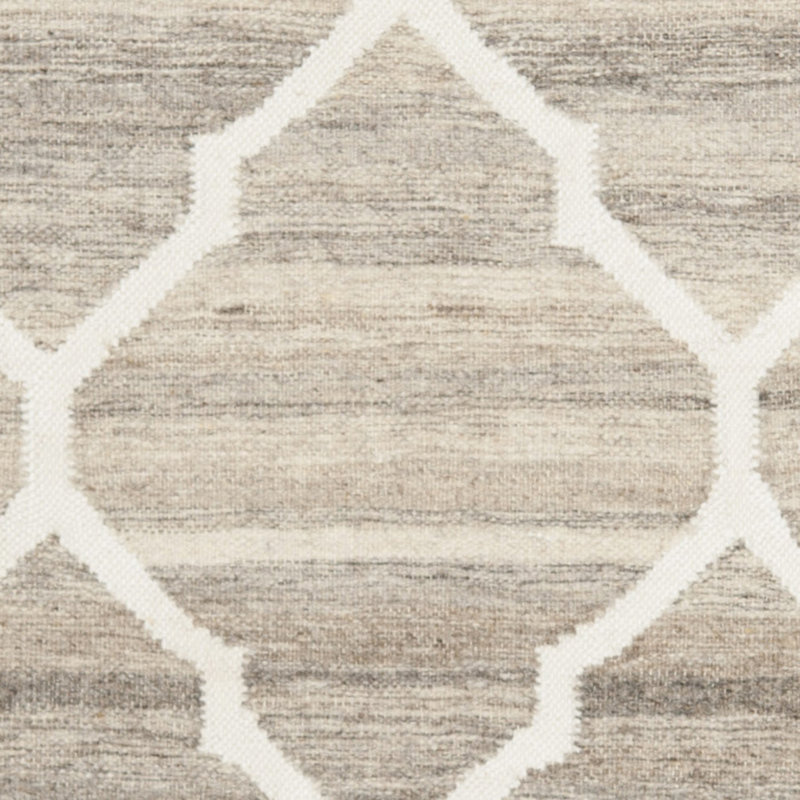 Handmade Gray Wool and Viscose Geometric Area Rug