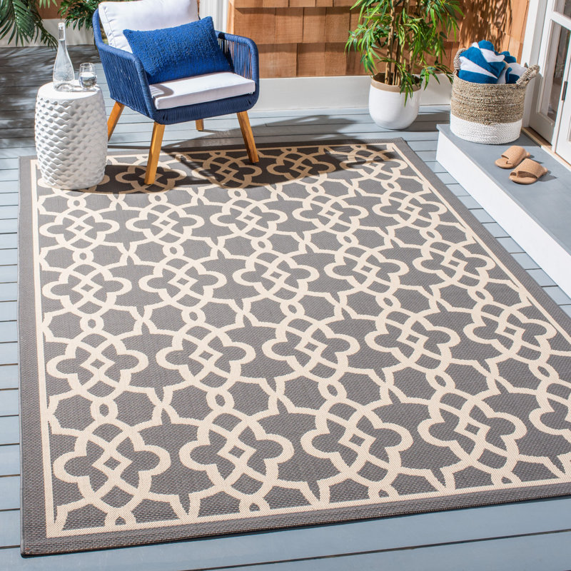 Courtyard Performance Chevron Indoor/Outdoor Area Rug, Rectangle 4' x 5'7"