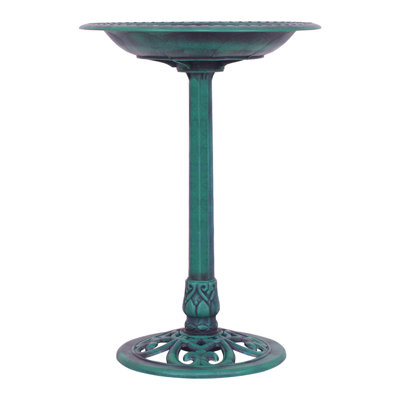 Shoiab Plastic Fountain Birdbath