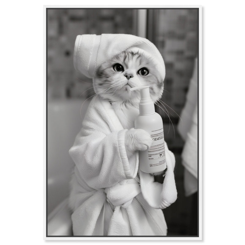 «Cat Bath Ready» par Art Remedy, Reproduction encadrée sans passe-partout, H 46 po x l 31 po, Blanc