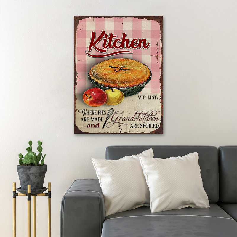 «A Pie Apple Cake - Kitchen Where Pies Are Made And Grandchildren Are Spoilé», reproduction d'art graphique sur toile tendue
