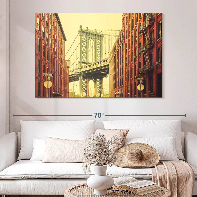 Ravi Rertro Manhattan Bridge, H 34 po x l 51 po