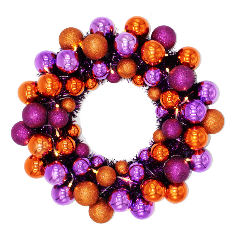 16" Lighted Wreath