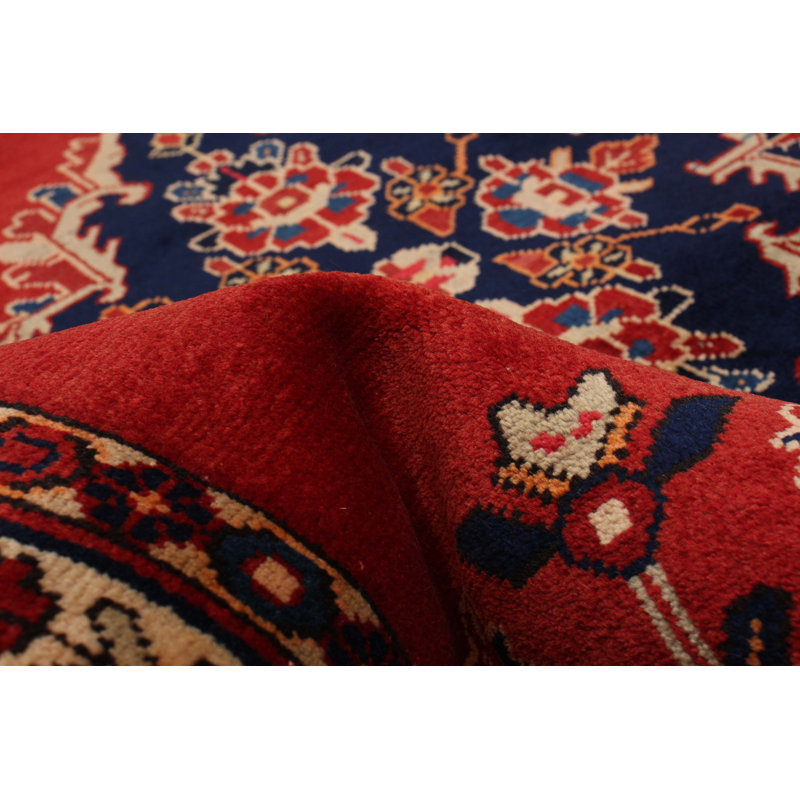 Tapis rouge Melis 4 pi 7 po x 6 pi 4 po