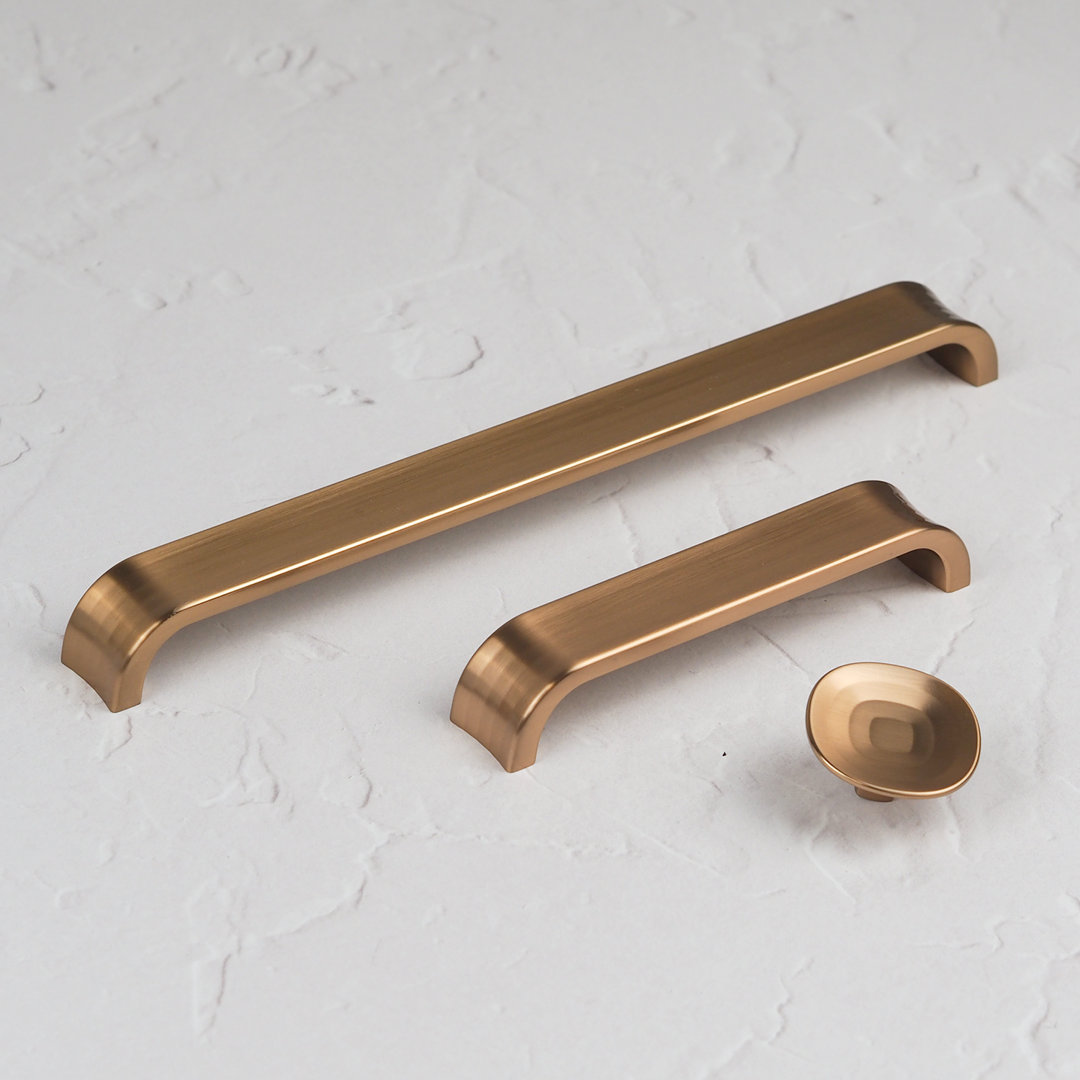 Bronze Curved Rippled D-Bar Handles & Coordinating Knob