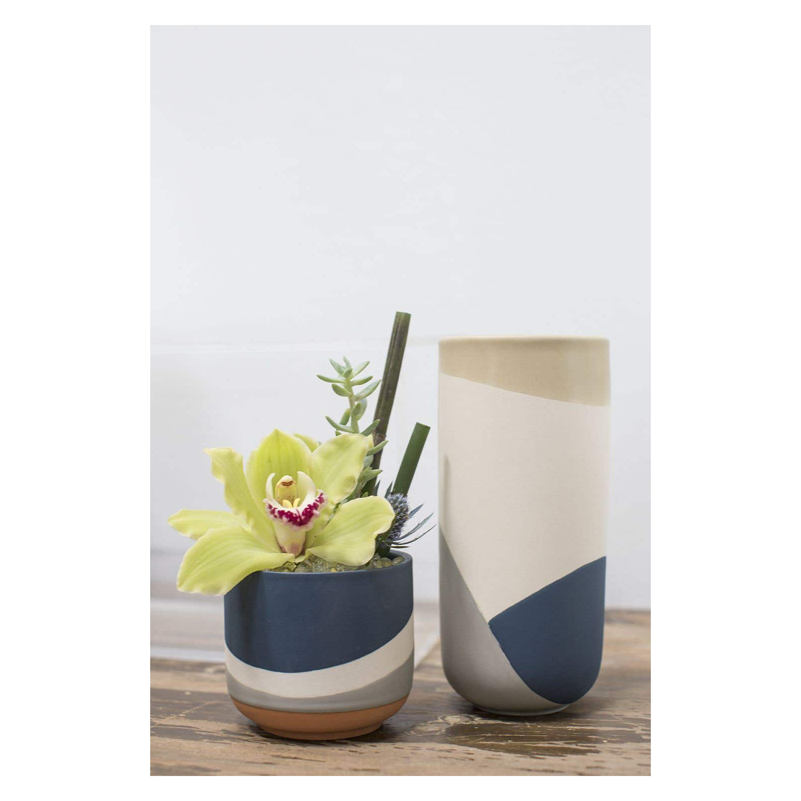 Tami 7.75'' Handmade Ceramic Table Vase, Blue