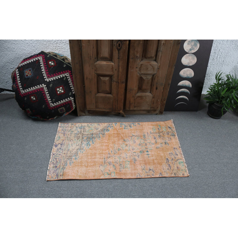 Le tapis oriental rétro de style turc ajoute un charme bohémien à votre cuisine grâce à son motif unique