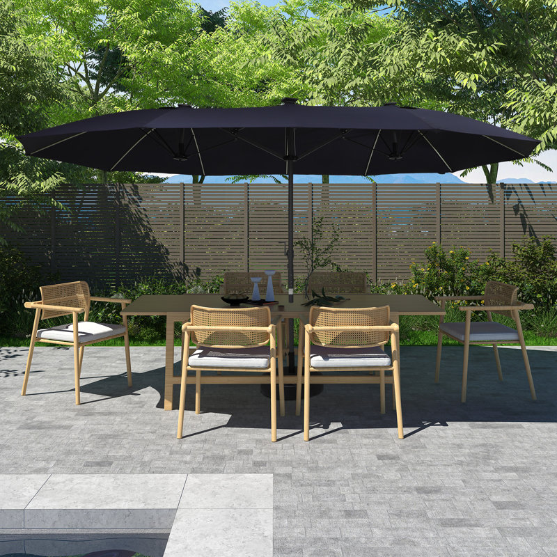 Parasol de marché rectangulaire illuminé avec base Nyele 180 po x 108 po, Bleu marine
