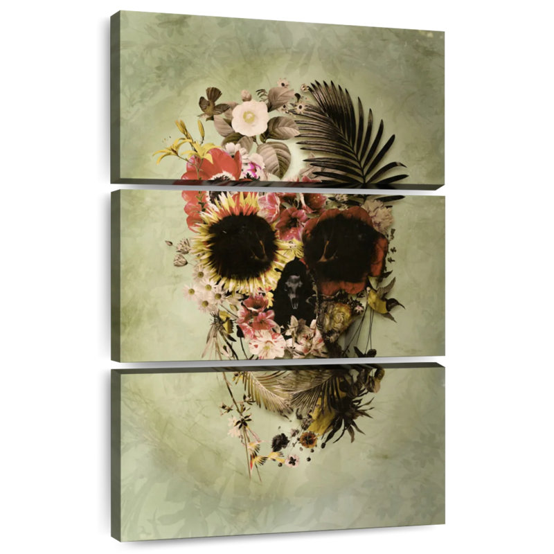 Hitzel Garden Skull Light, 32" H x 20" W