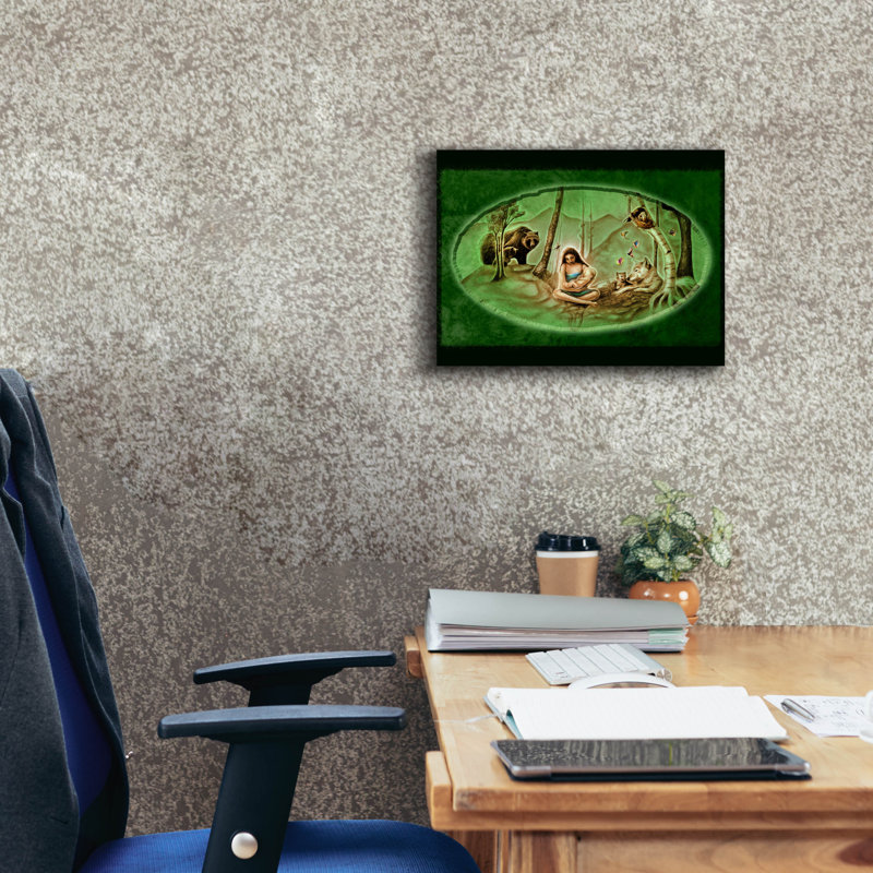 «Blessed Mother» par Art and a Little Magic, art mural sur toile, 34 po x 26 po, H 12 po x l 16 po x P 0,75 po