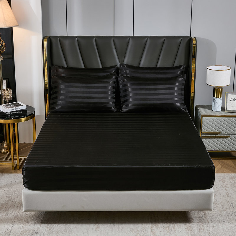 Ensemble d'édredon noir en satin noir 8 pièces