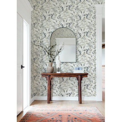 Pinnate Charcoal Leaves Wallpaper