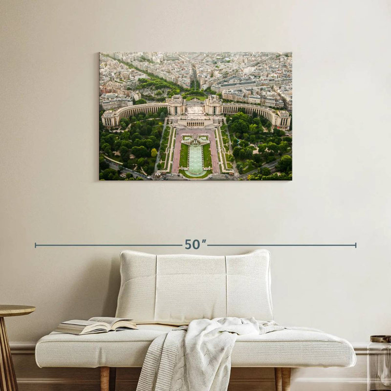 Sireci au-dessus de Paris, H 24 po x l 36 po