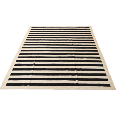 Tapis noir et blanc Jessen