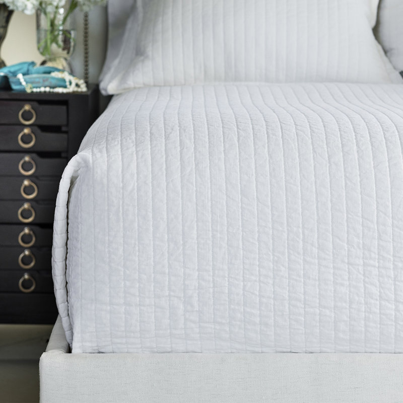 Tessa Coverlet, Queen Coverlet, White