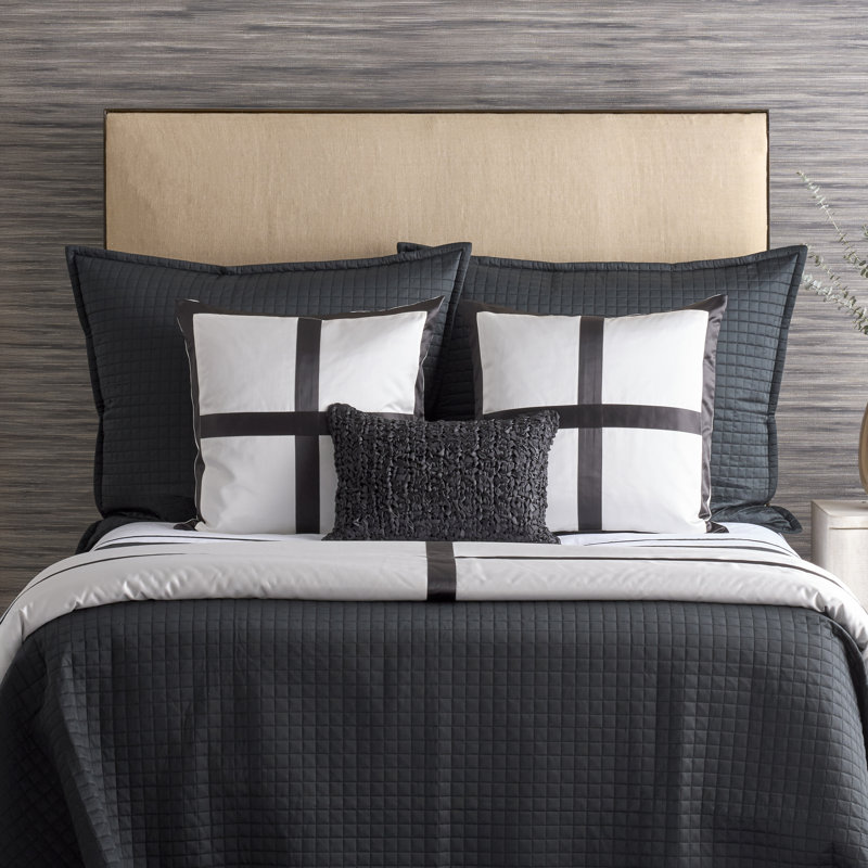 Ready-to-Bed Coverlet, Black, King Quilt