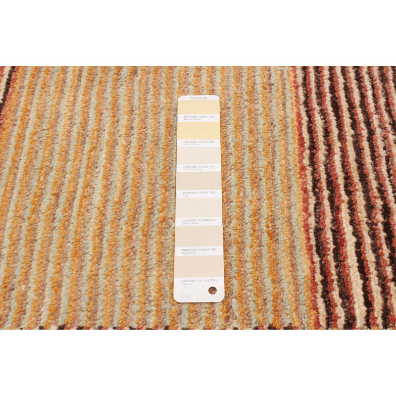 Tapis brun clair 8 pi 0 po x 10 pi 3 po Finha Peshawar Ziegler