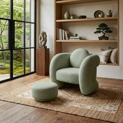 Kenzlee Round Upholstered Ottoman
