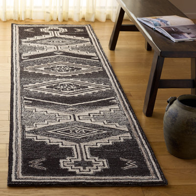 Kenya 925 Hand Tufted Wool/Cotton Moroccan Rug in Brown/Ivory