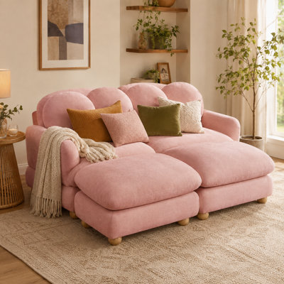 Canapé deux places Gatton en chenille avec 2 poufs amovibles, canapé profond 2 places avec 4 coussins décoratifs, structure en bois massif, accoudoirs arrondis et pieds en bois, canapé rétro pour salon