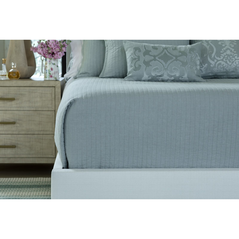 Tessa Coverlet, Queen Coverlet, Sky