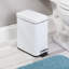 Poubelle de salle de bain rectangulaire compacte 1,3 gallons - parfaite pour les salles de bain principales, les salles de bain d'invités et les salles d'eau