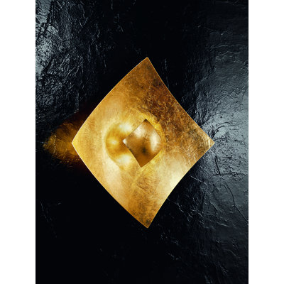 Jadyn Iron Wallchiere