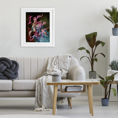 «I Am The Art Portrait», reproduction encadrée sous verre, conception de Mary Urban