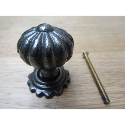 Pumpkin with Base Cabinet Knob 32mm