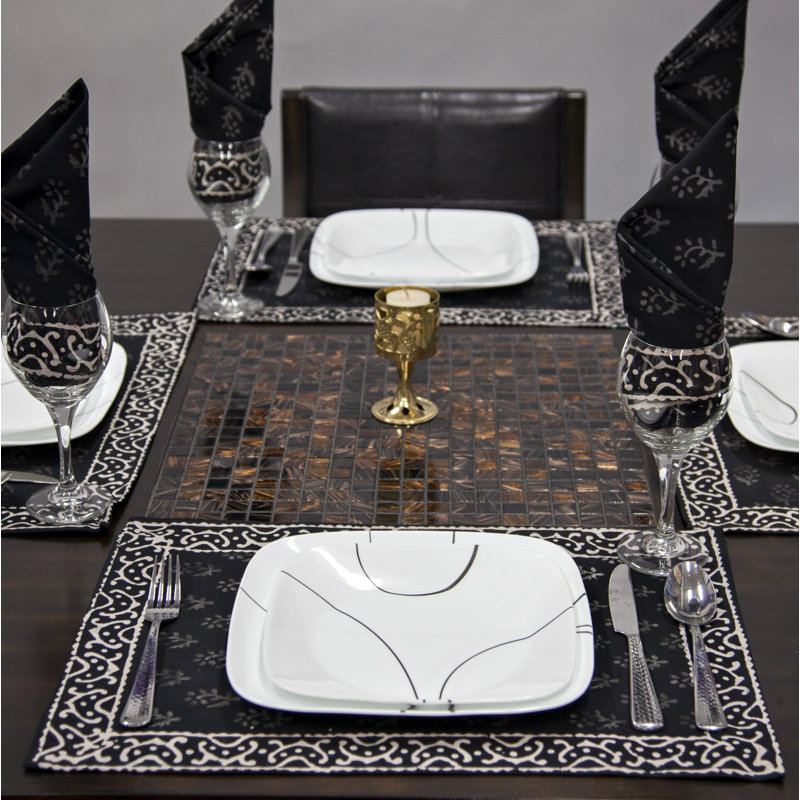    Ensemble de quatre napperons en coton Arasch