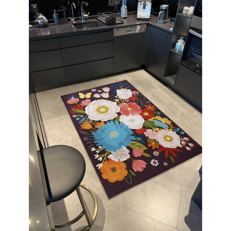 Tapis décoratif moderne multicolore à motif rose foncé, Rectangle 5 pi 1 po x 7 pi 7 po