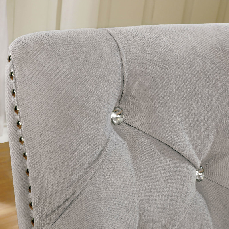 Chaise d'appoint à oreilles Izora