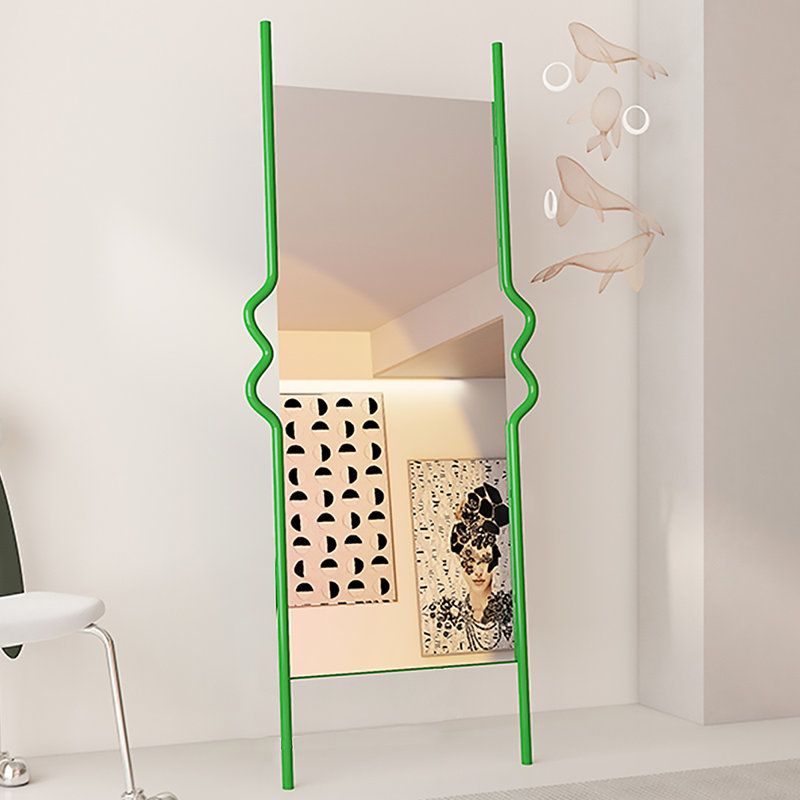 Conception créative avec accoudoirs pour miroir pleine longueur, 25,59 po x 72,05 po