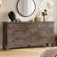 Commode 8 tiroirs pour chambre à coucher, meuble télé 59 po avec poignées sculptées et pieds fuselés-274951305